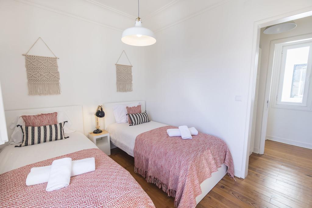 Lovelystay - Bonsai Light And Comfort Flat Lisboa Rum bild