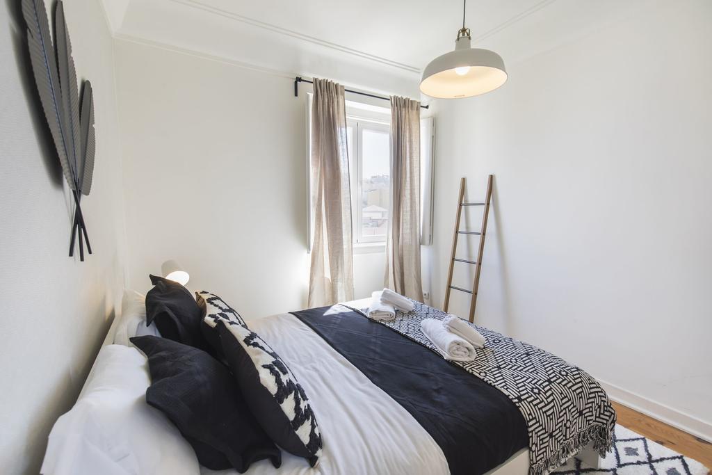 Lovelystay - Bonsai Light And Comfort Flat Lisboa Rum bild
