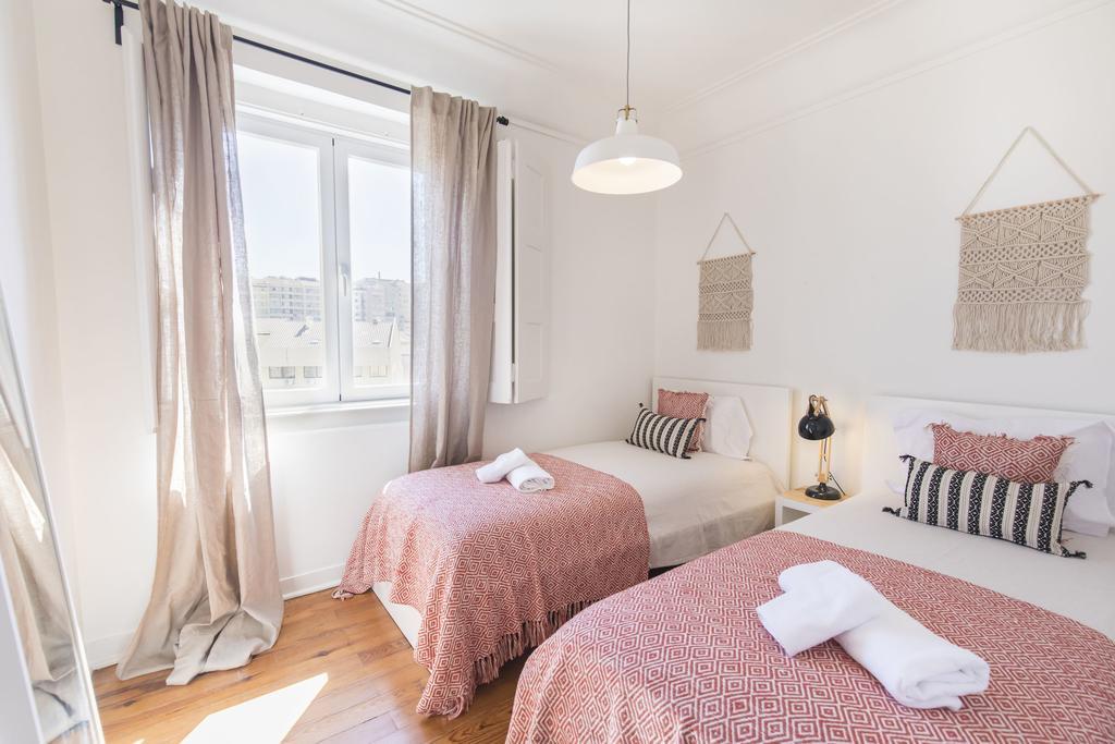 Lovelystay - Bonsai Light And Comfort Flat Lisboa Rum bild